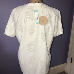 Brand new August Mist white distressed top